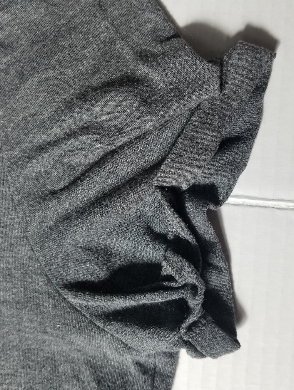 SO WOMEN'S GRAY TEE WITH WHITE LACE POCKET SIZE LARGE - Picture 9 of 12